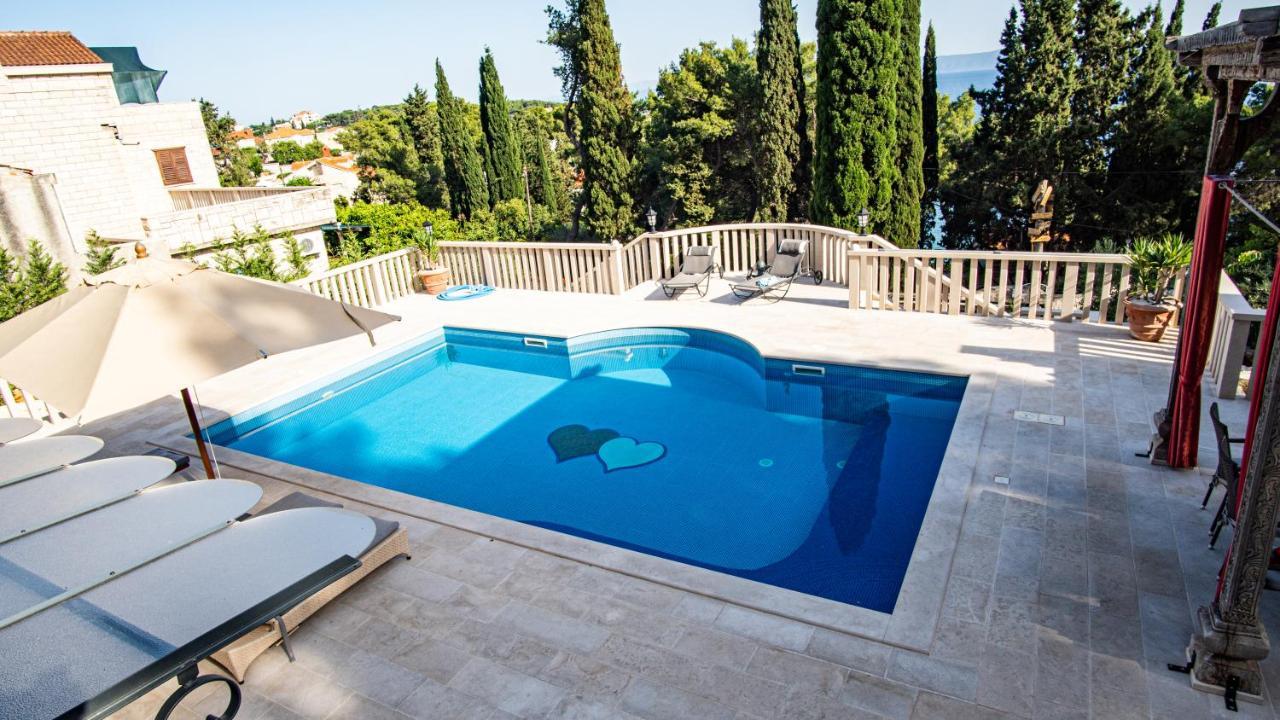 Ursa Minor Villa Sumartin Ngoại thất bức ảnh